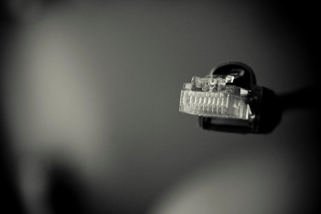 Kinderpornografisches Material verbreitet sich vor allem über das Internet.