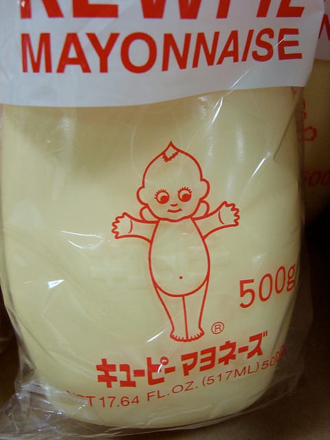 Eine Kewpie-Mayonnaise ohne Flügel