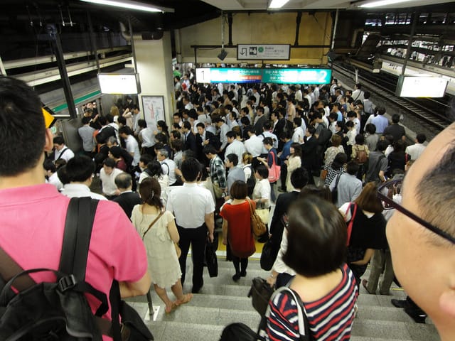 Die Millionenbahnhöfe Tokios