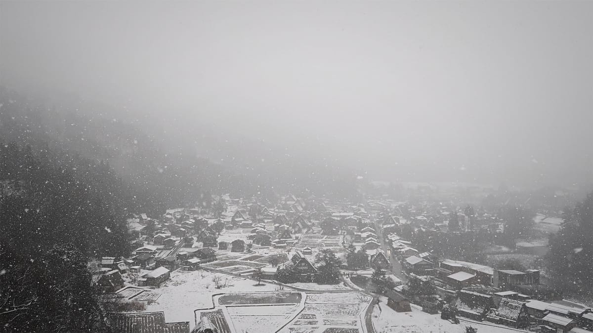 Shirakawagō: Winter im schönsten Bergdorf Japans