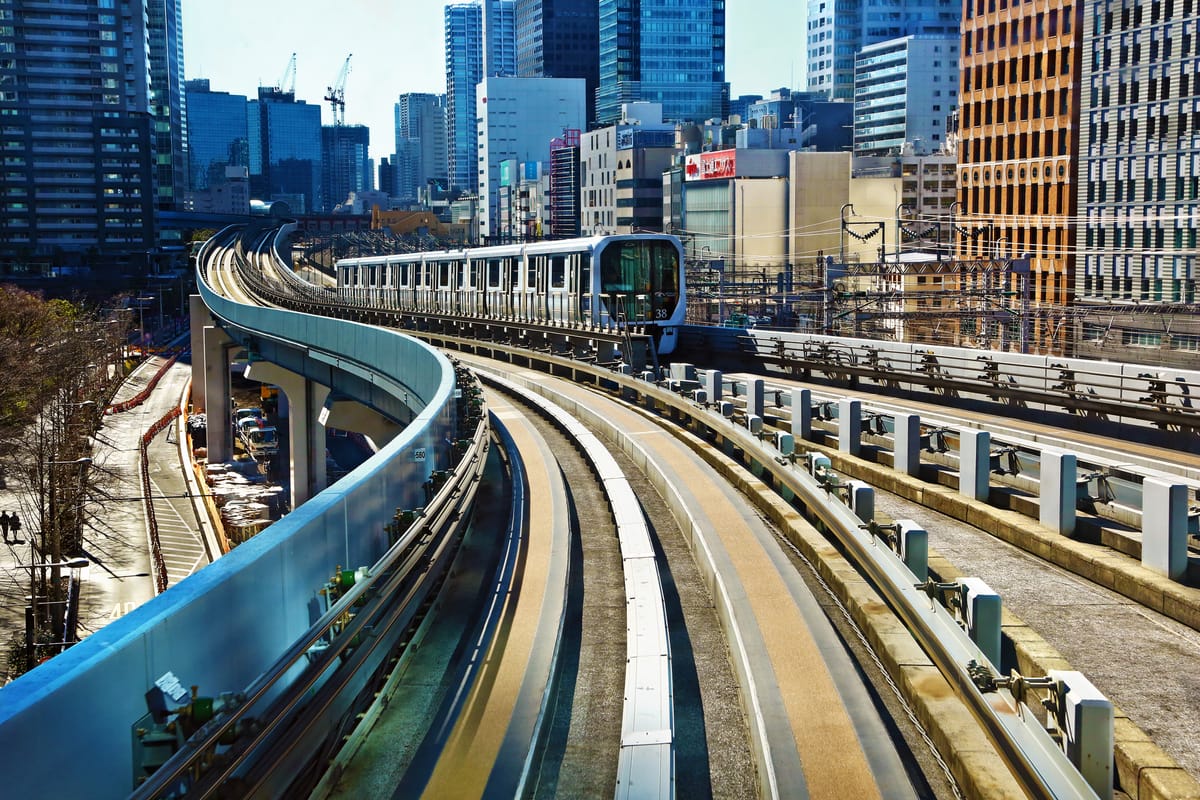 Yurikamome: Tokios automatisierte Bahnlinie