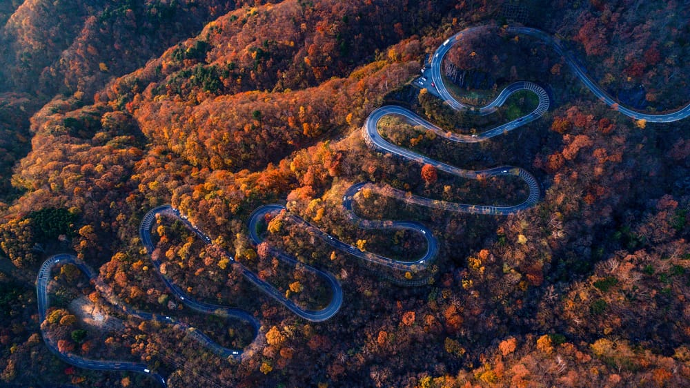 12 malerische Herbstorte in Japan