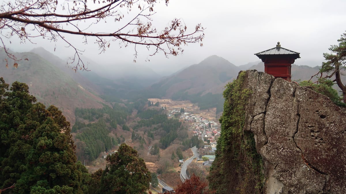 Yamadera: 1000 Stufen zum Bergtempel