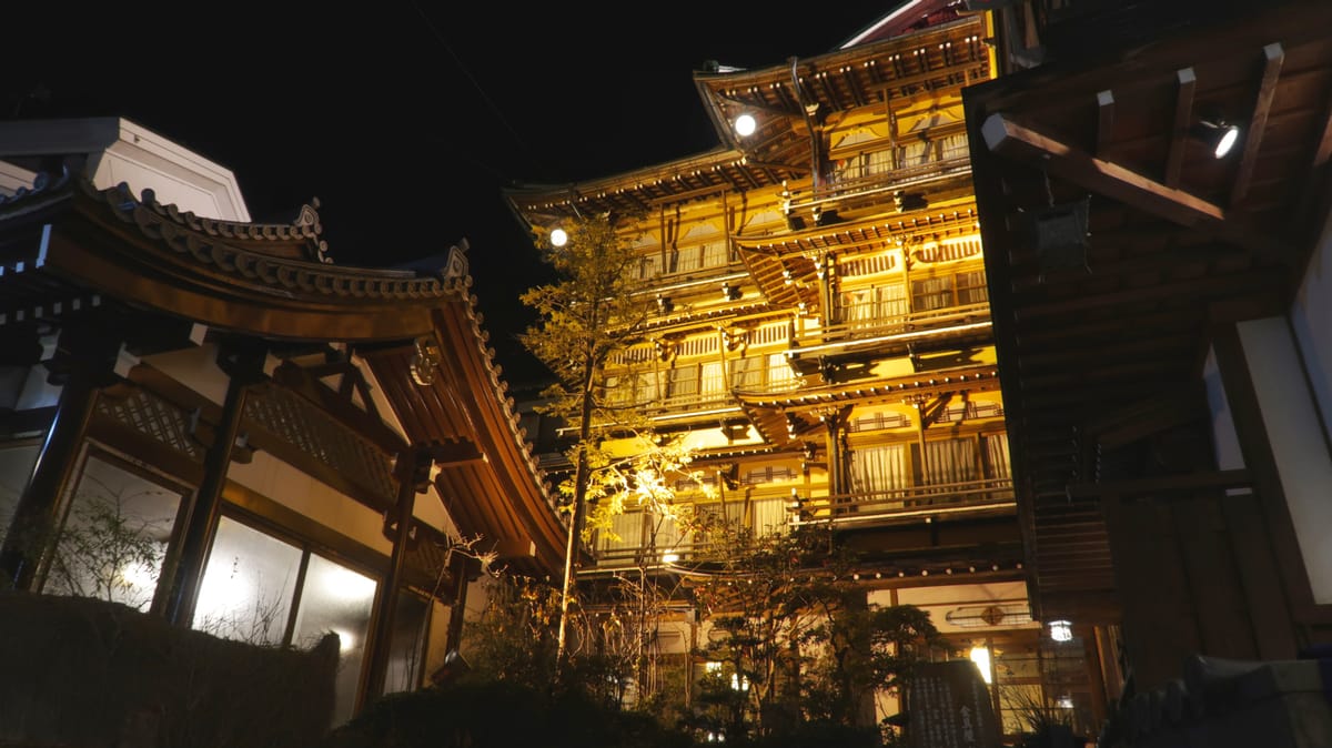 Shibu-Onsen: Das Onsen-Dorf bei den Schneeaffen