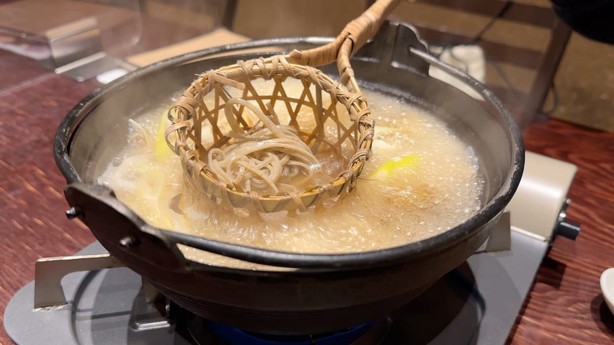 Tōji Soba: Eine wärmende Mahlzeit aus Matsumoto