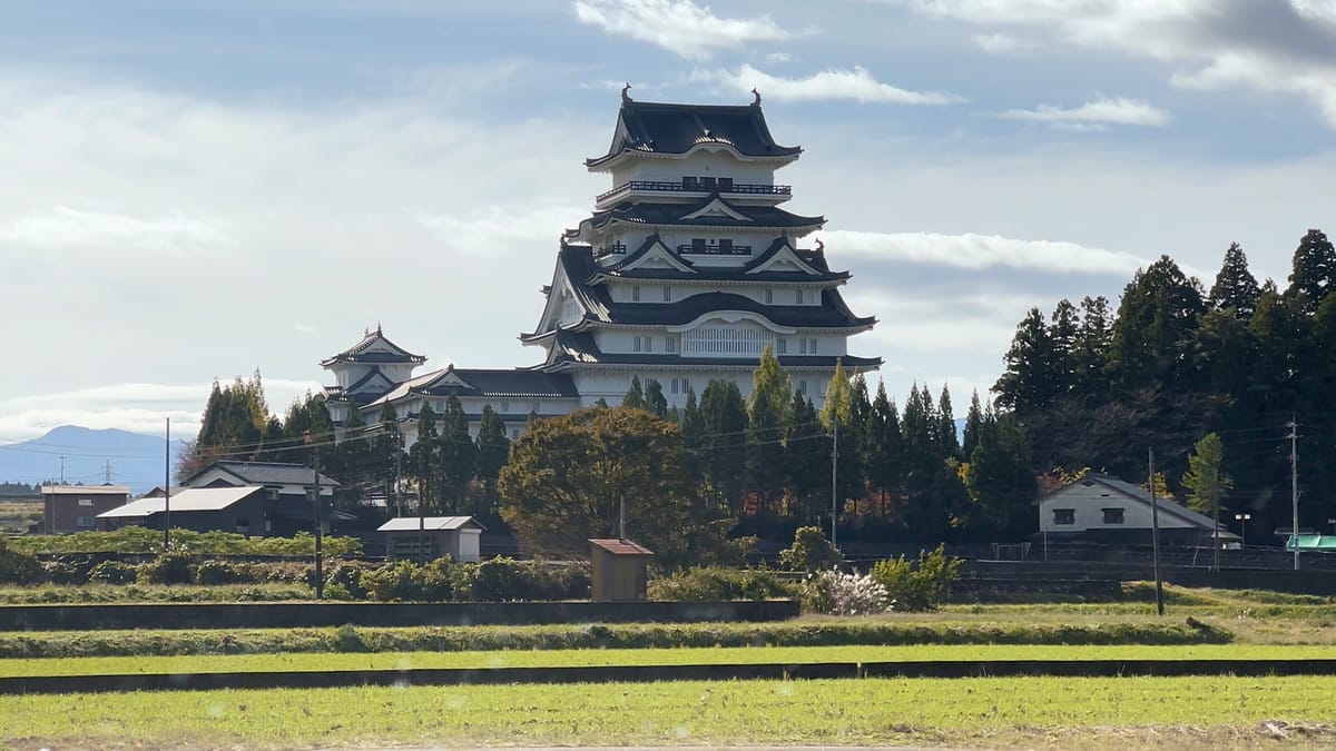 Die ungewöhnliche Geschichte des höchsten Burgturms in Japan