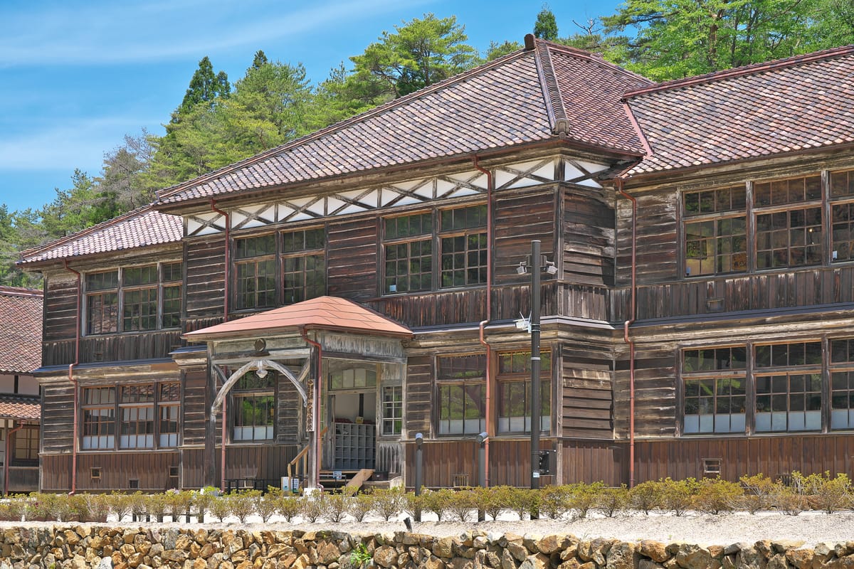 Japans ältestes Schulhaus