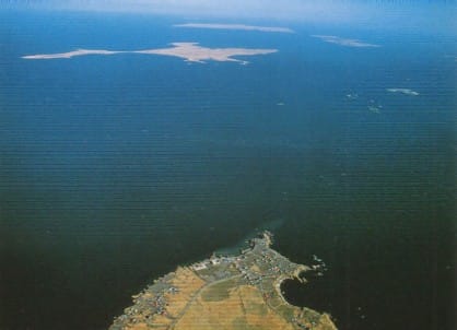 Zwei reichen nicht: Blick von Nosappumisaki in Hokkaido auf die Nördlichen Territorien.