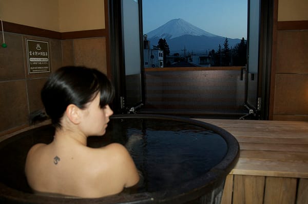 Ein Onsen beim Fuji.