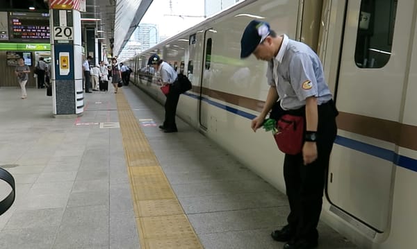 Shinkansen: Putzen im Eiltempo