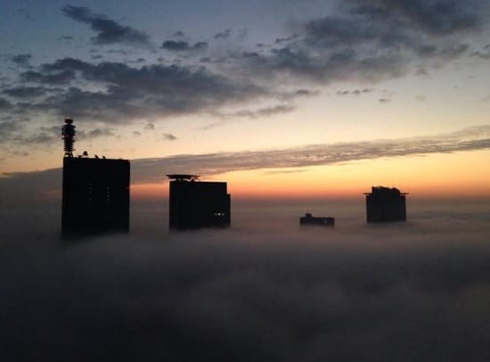 Die Stadt in den Wolken