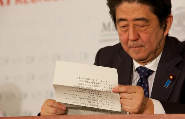 Hat auch 2016 genug zu tun: Premier Shinzo Abe bei seinem Besuch in Mexiko im Juli 2015.