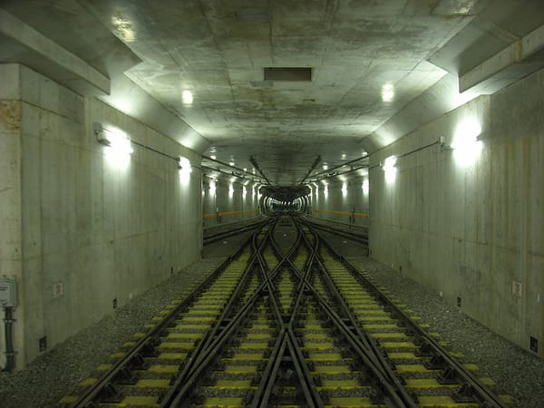 Ein U-Bahn-Tunnel in Tokio.