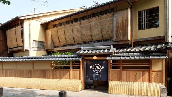 Ein elegantes Hard Rock Café für die alte Kaiserstadt Kyoto