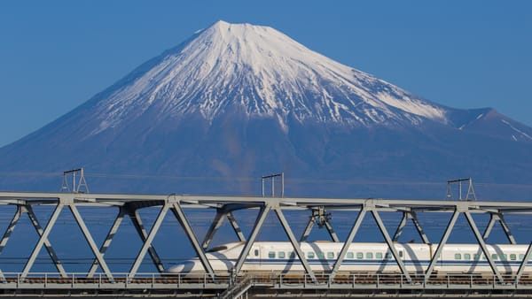 Der Tokaido-Shinkansen ist zurzeit gut ausgebucht.