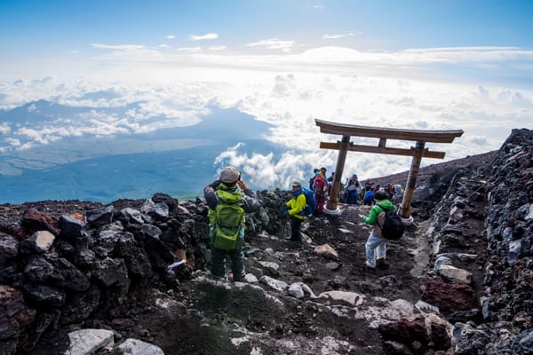 Bergsteiger auf dem Mount Fuji.