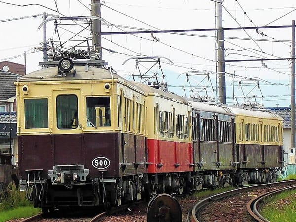 Eine Fahrt mit der Kotoden-Bahn