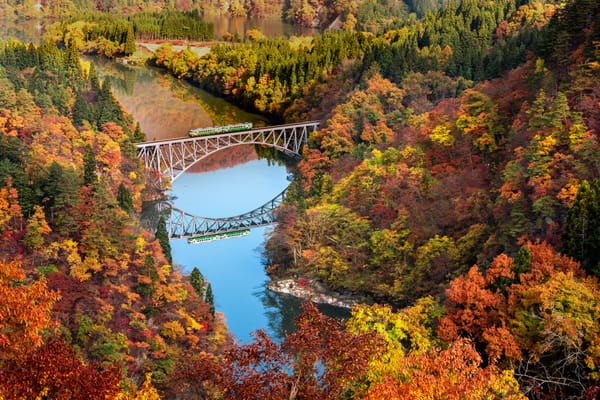 Japans malerische Bahnstrecke
